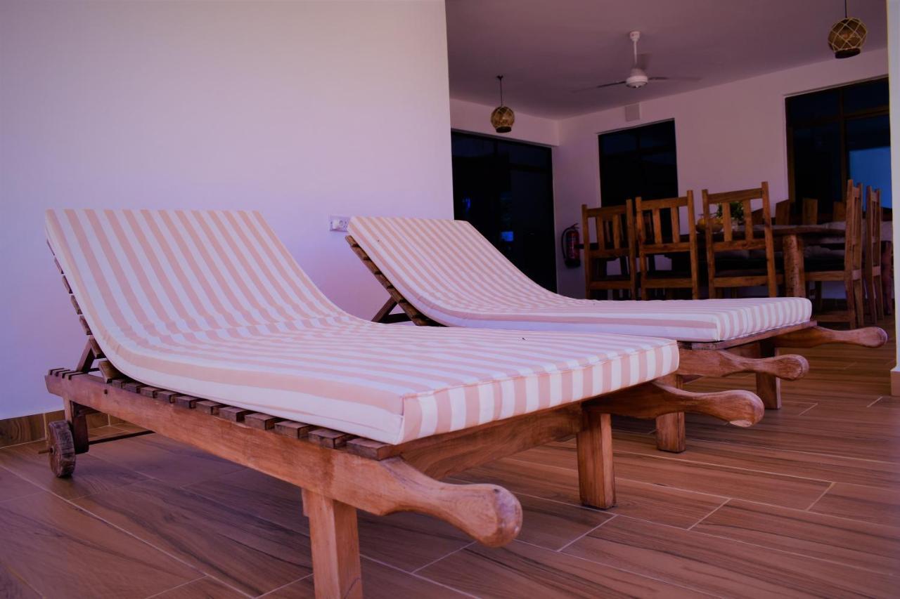 Private Backdoor Villa With Big Swimming Pool And Services Of Chef Included Диани-Бич Экстерьер фото