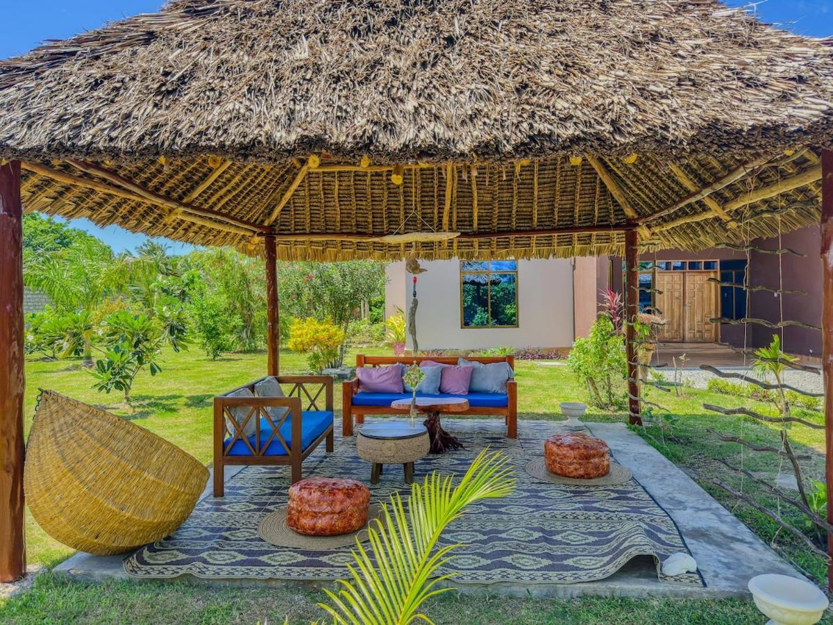 Private Backdoor Villa With Big Swimming Pool And Services Of Chef Included Диани-Бич Экстерьер фото